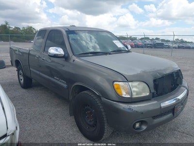 TOYOTA TUNDRA 2004