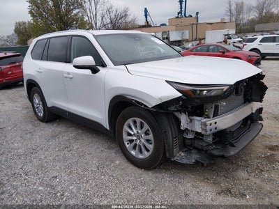 TOYOTA GRAND HIGHLANDER 2026