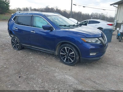 NISSAN ROGUE 2017