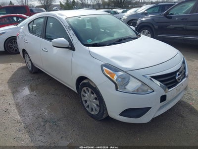 NISSAN VERSA 2019