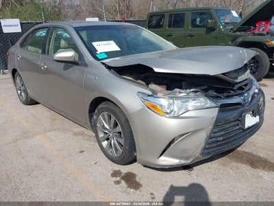 TOYOTA CAMRY HYBRID 2017