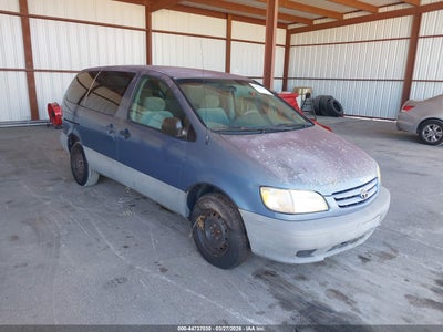 TOYOTA SIENNA 2001