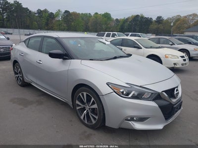 NISSAN MAXIMA 2016