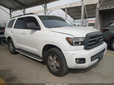 TOYOTA SEQUOIA 2010