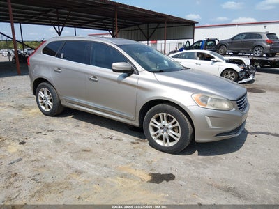 VOLVO XC60 2015