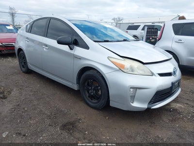 TOYOTA PRIUS 2012