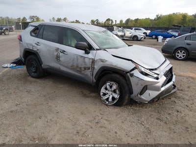 TOYOTA RAV4 2024