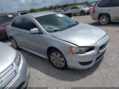 MITSUBISHI LANCER 2011