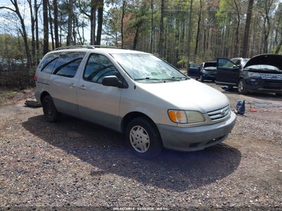 TOYOTA SIENNA 2002