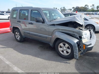 JEEP LIBERTY 2012