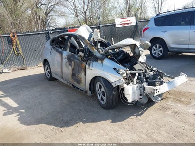 TOYOTA PRIUS 2012