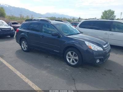 SUBARU OUTBACK 2013
