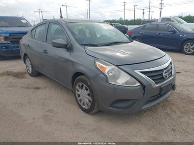 NISSAN VERSA 2016