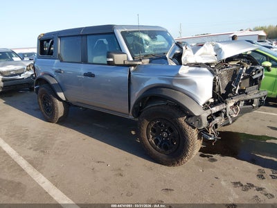 FORD BRONCO 2024