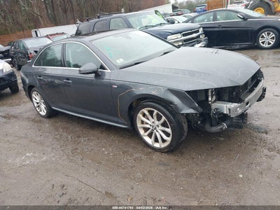 AUDI A4 2019
