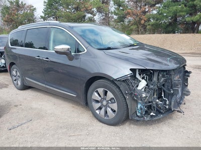 CHRYSLER PACIFICA HYBRID 2018