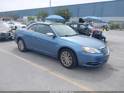 CHRYSLER 200 2011