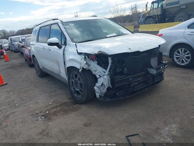 KIA CARNIVAL MPV HYBRID 2026
