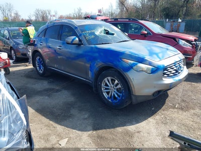 INFINITI FX35 2010