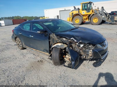 NISSAN MAXIMA 2016
