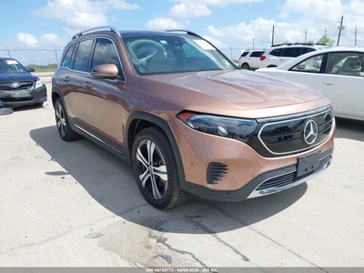 MERCEDES-BENZ EQB 300 SUV 2023