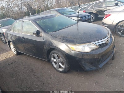 TOYOTA CAMRY 2012