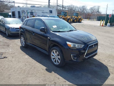MITSUBISHI OUTLANDER SPORT 2015