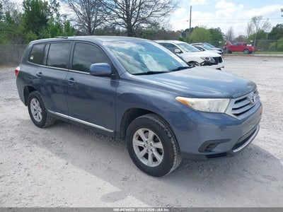 TOYOTA HIGHLANDER 2013