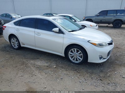 TOYOTA AVALON 2013