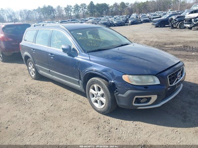 VOLVO XC70 2010