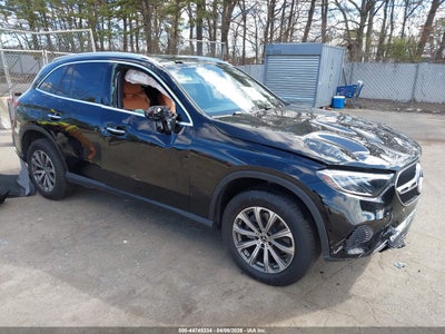 MERCEDES-BENZ GLC 300 2025