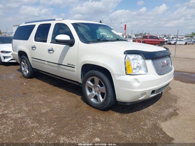 GMC YUKON XL 1500 2011