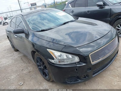 NISSAN MAXIMA 2014