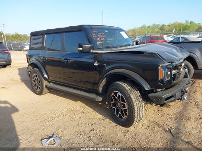 FORD BRONCO 2021