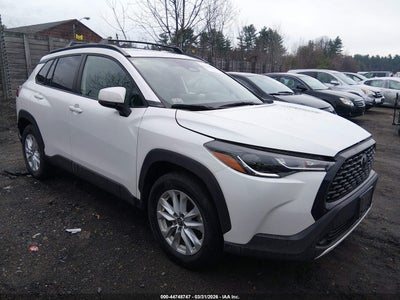TOYOTA COROLLA CROSS 2024