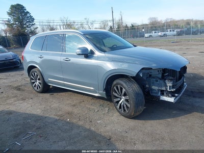 VOLVO XC90 2023