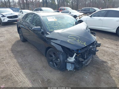 HYUNDAI ELANTRA 2023
