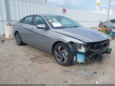 HYUNDAI ELANTRA 2025