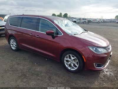 CHRYSLER PACIFICA 2017