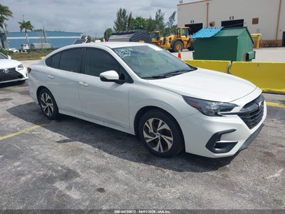 SUBARU LEGACY 2025
