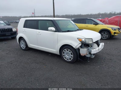 SCION XB 2013