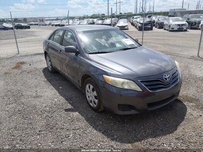 TOYOTA CAMRY 2010