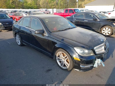 MERCEDES-BENZ C 300 2013