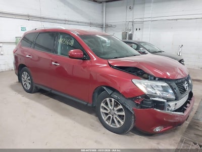 NISSAN PATHFINDER 2015