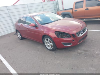 VOLVO S60 2012