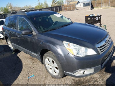 SUBARU OUTBACK 2012