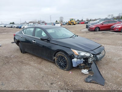 NISSAN ALTIMA 2019