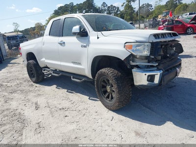 TOYOTA TUNDRA 2017