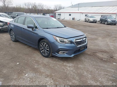 SUBARU LEGACY 2018