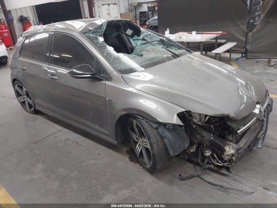 VOLKSWAGEN GOLF R 2016